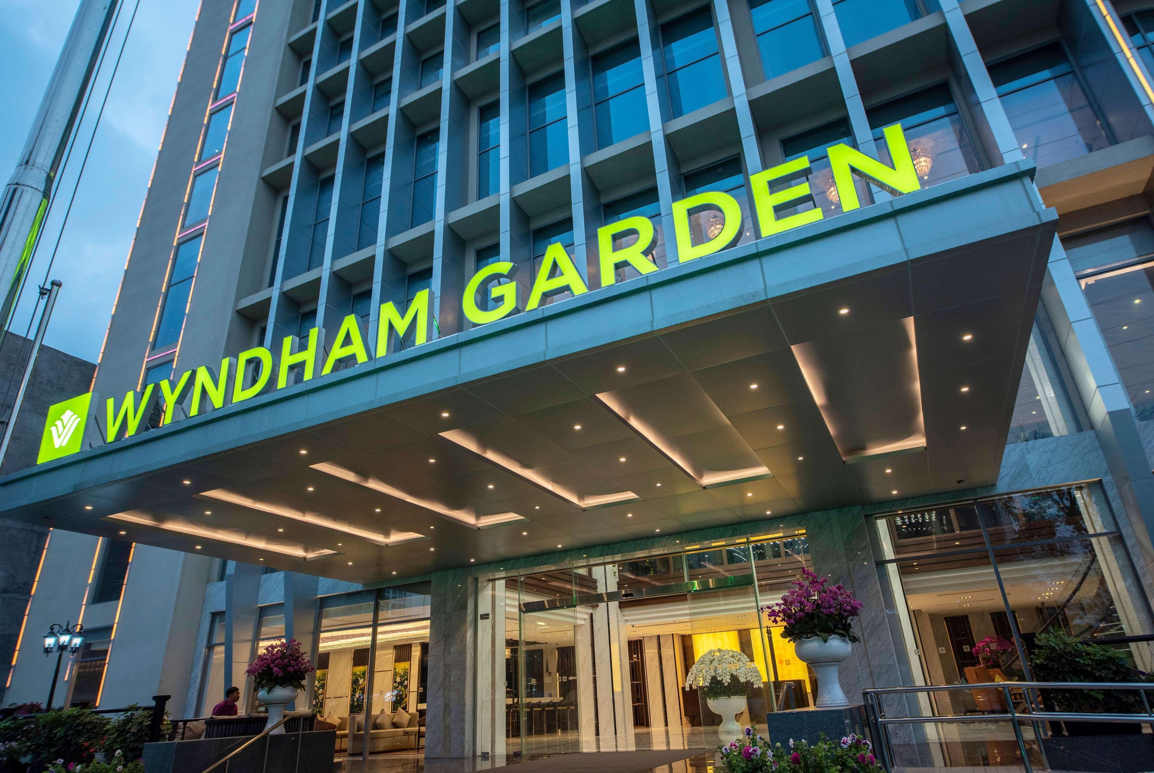Wyndham Garden Ханой Экстерьер фото