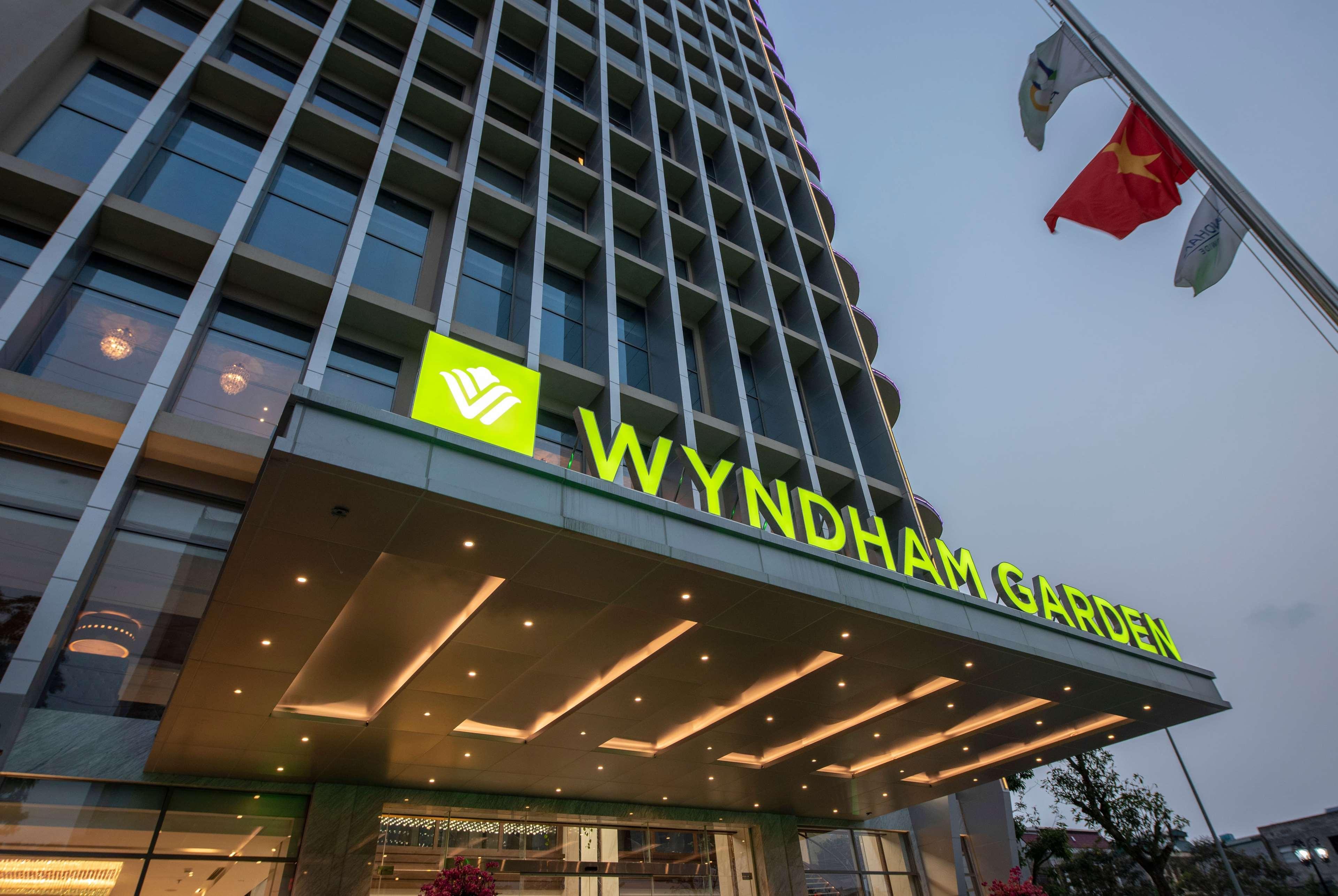 Wyndham Garden Ханой Экстерьер фото