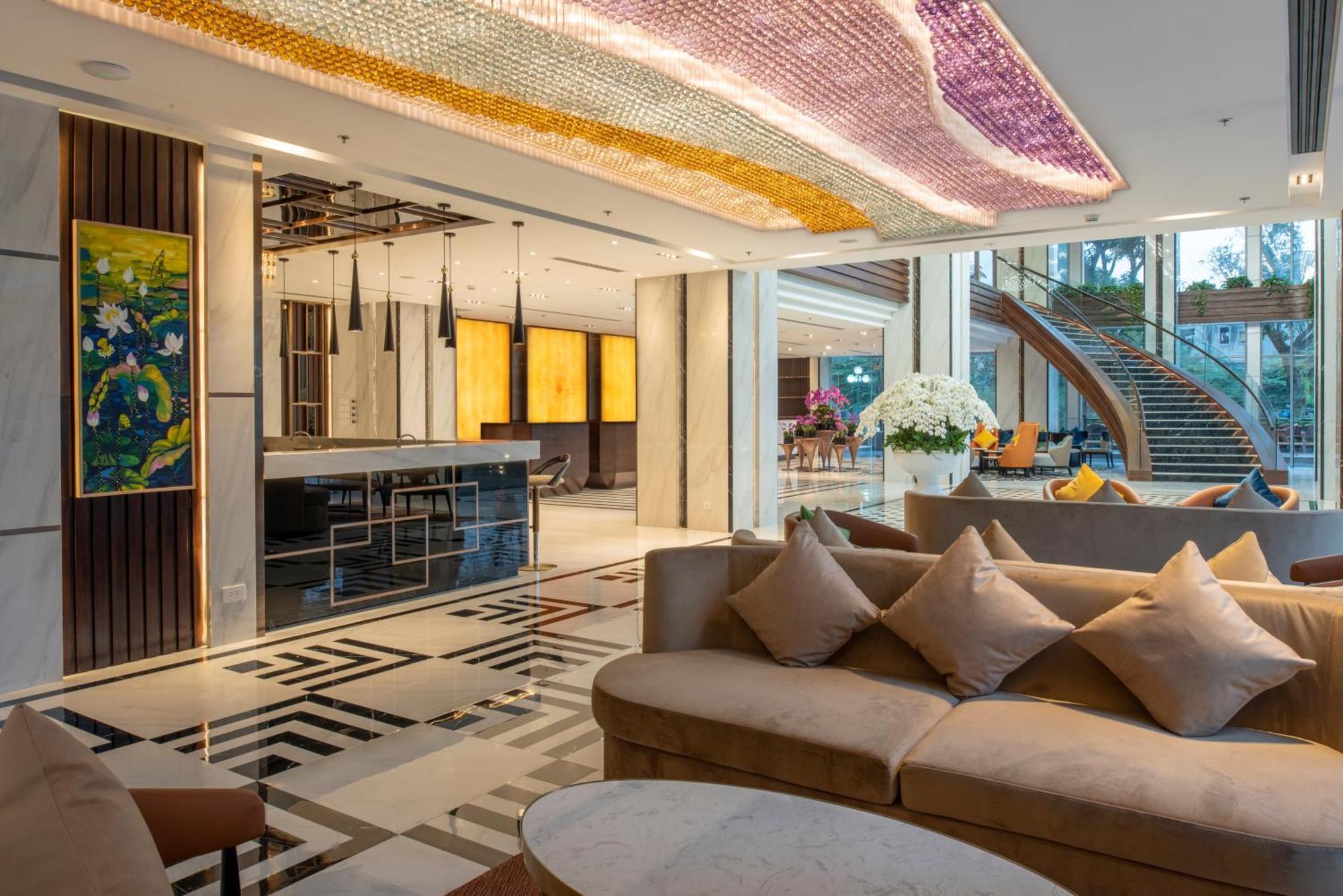 Wyndham Garden Ханой Экстерьер фото